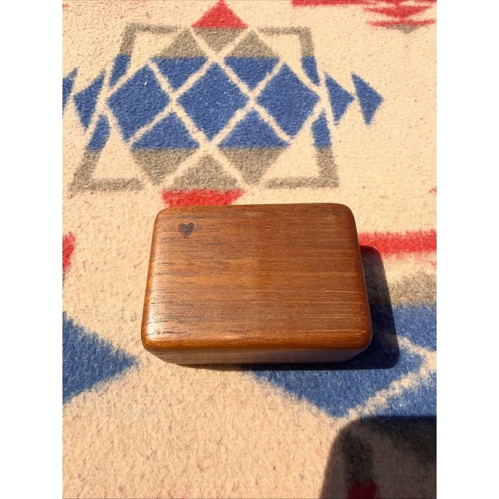Vintage Wood  Heart made Trinket Box / Ornate‎ Design And With Sliding Lid